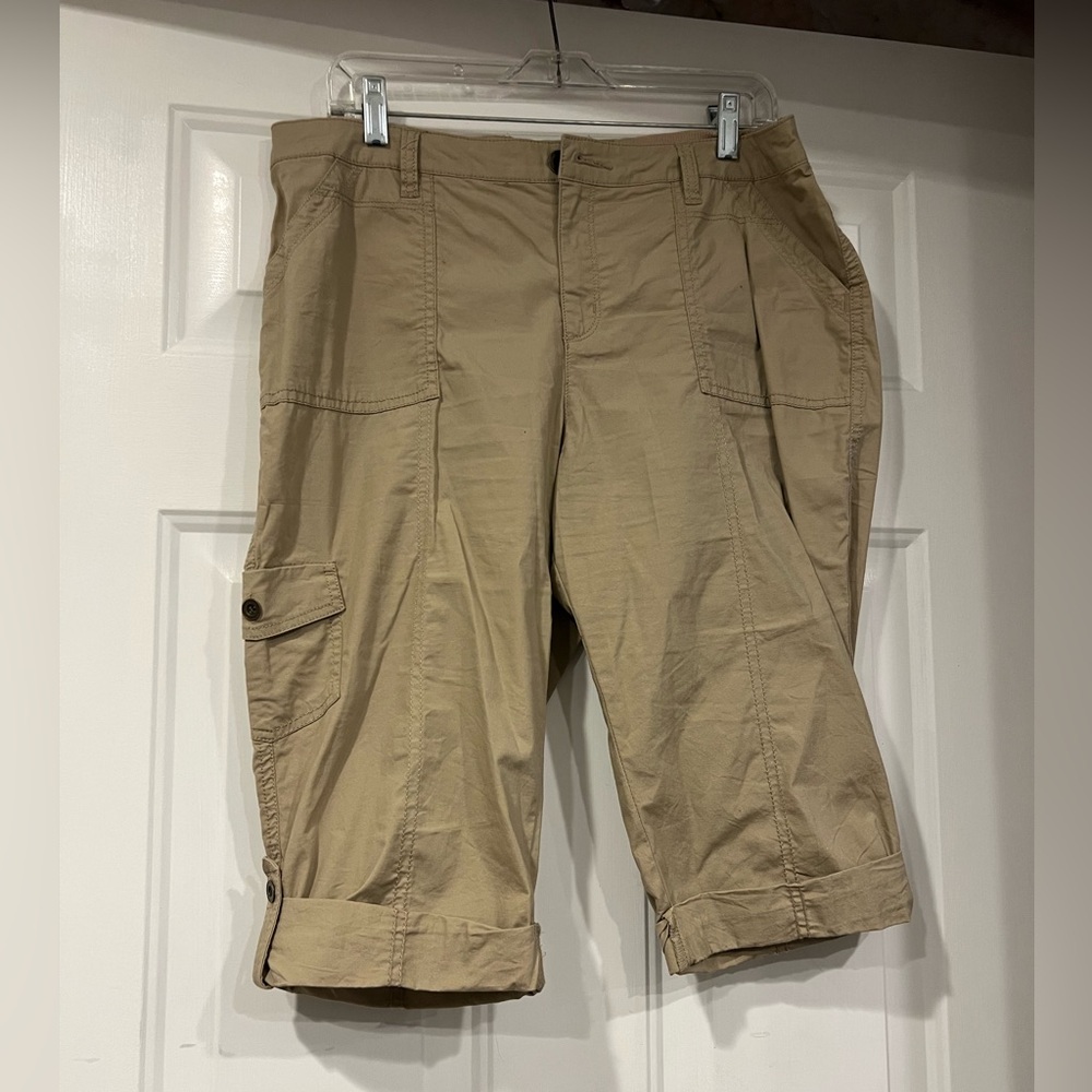 Khaki Cargo Capri Shorts
